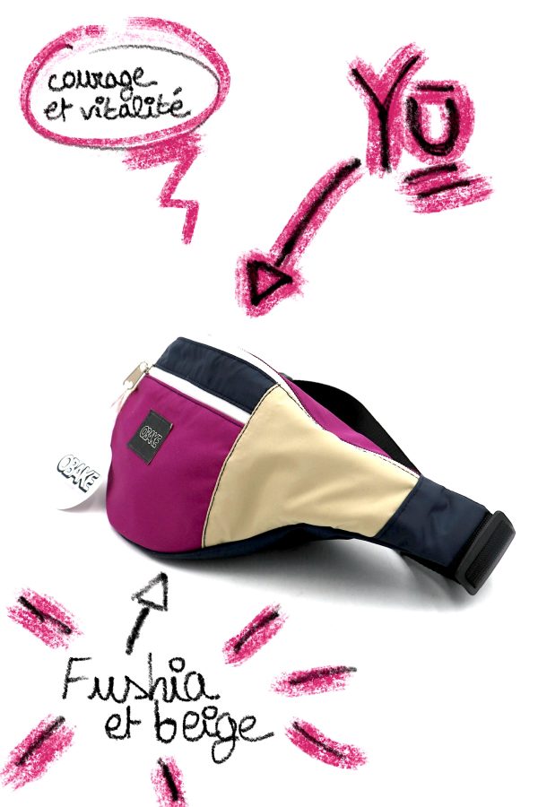 Sacoche banane upcyclé mixte aplats couleurs rose beige noir - quart